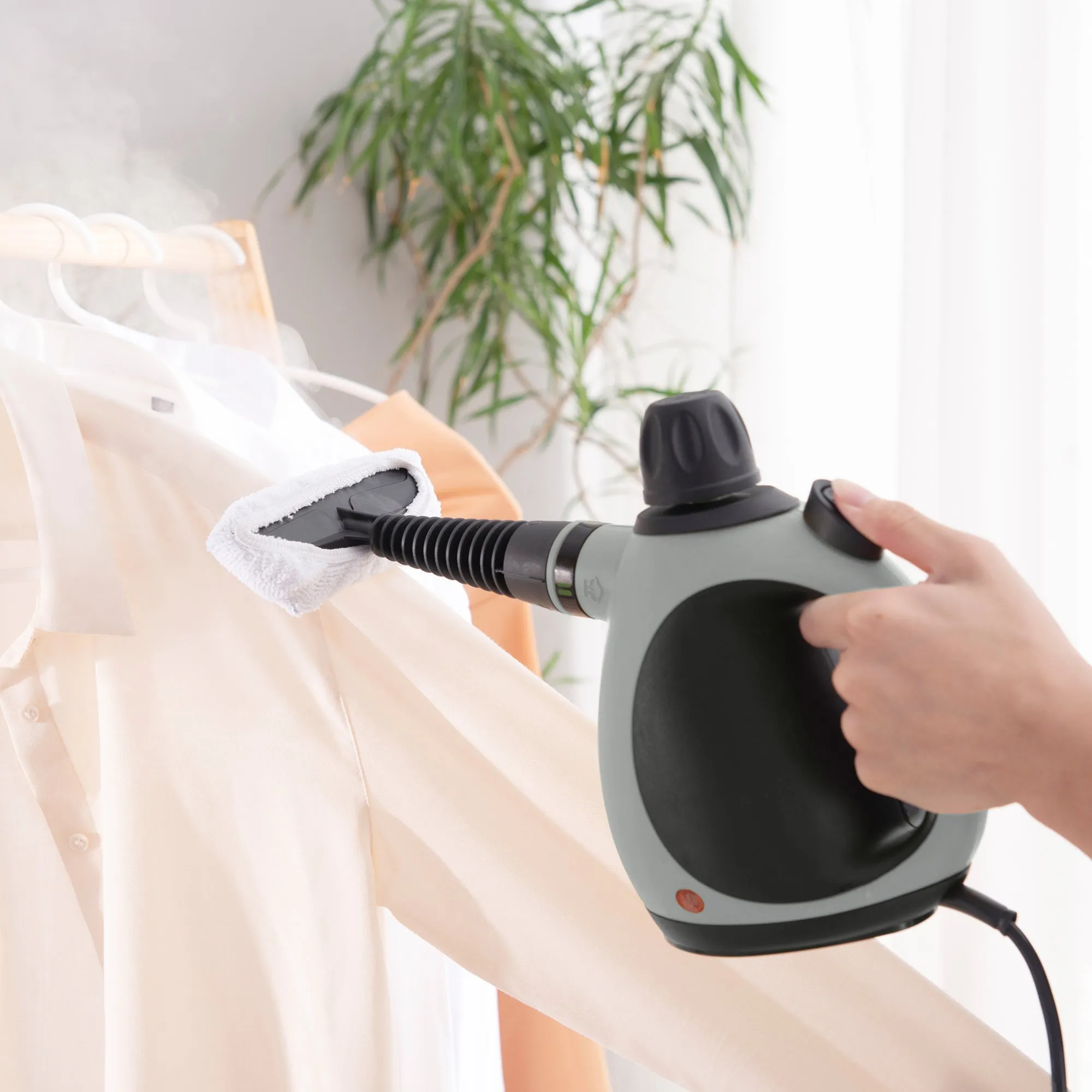 Handheld Steam Cleaner for Chemical Free Cleaning Portable Multi-purpose SteamerWith 9-Piece Accessory for Kitchen Bathroom Window