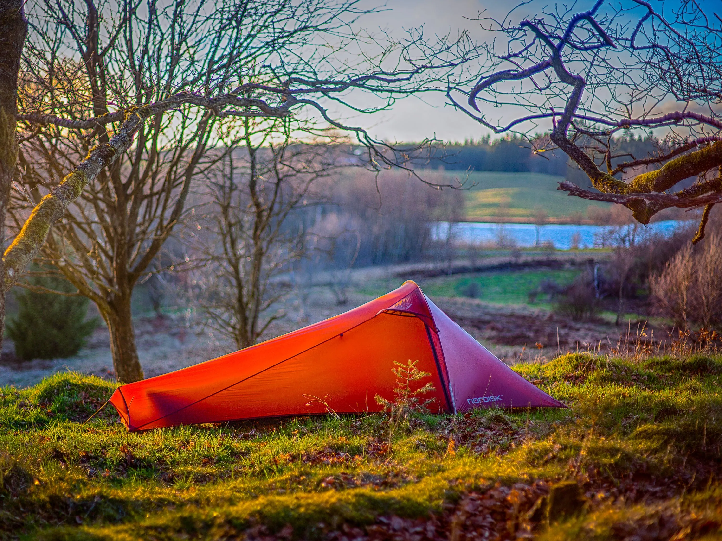 Lofoten 1 ULW tent - 1 person - Burnt Red