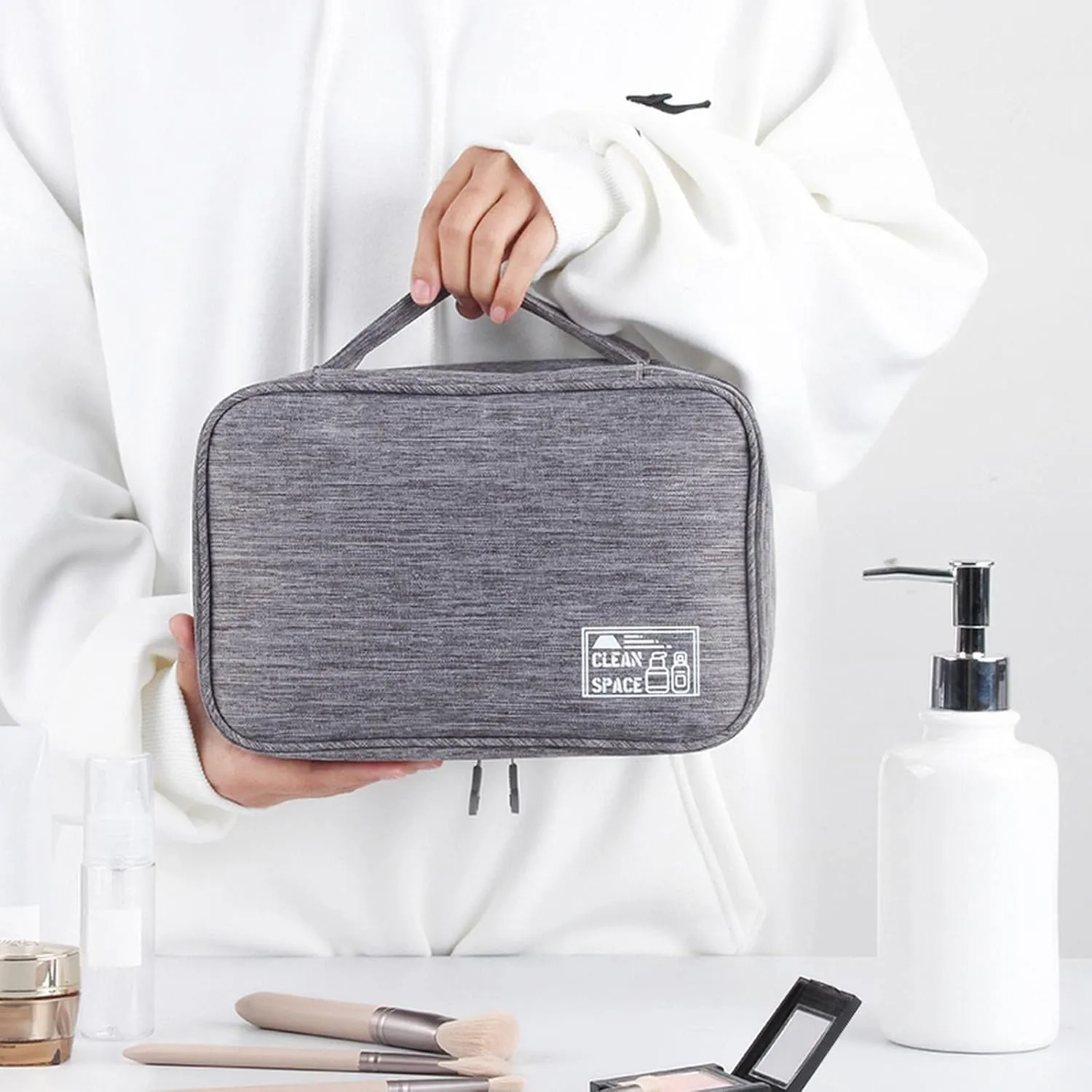 Makeup Carrying Case for Teens Toiletry Bag Travel Makeup Cosmetic Bag Large Hanging Toiletry Bag Storage with 3 Compartments Travel Organizer for Men and Women