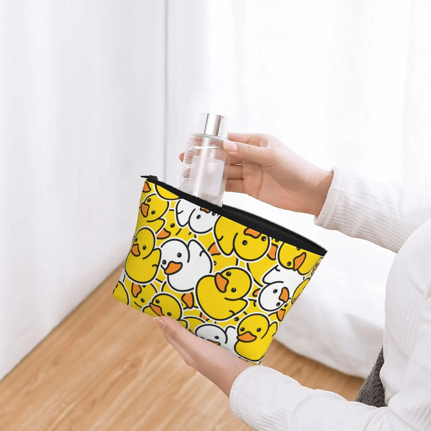 Makeup Pouch Large Capacity for Pen Pencil Cosmetic Storage, Fashion Cosmetic Tools Holder Bag Ideal Gift for Women, Compatible with Cute Rubber Duck Makeup Bags