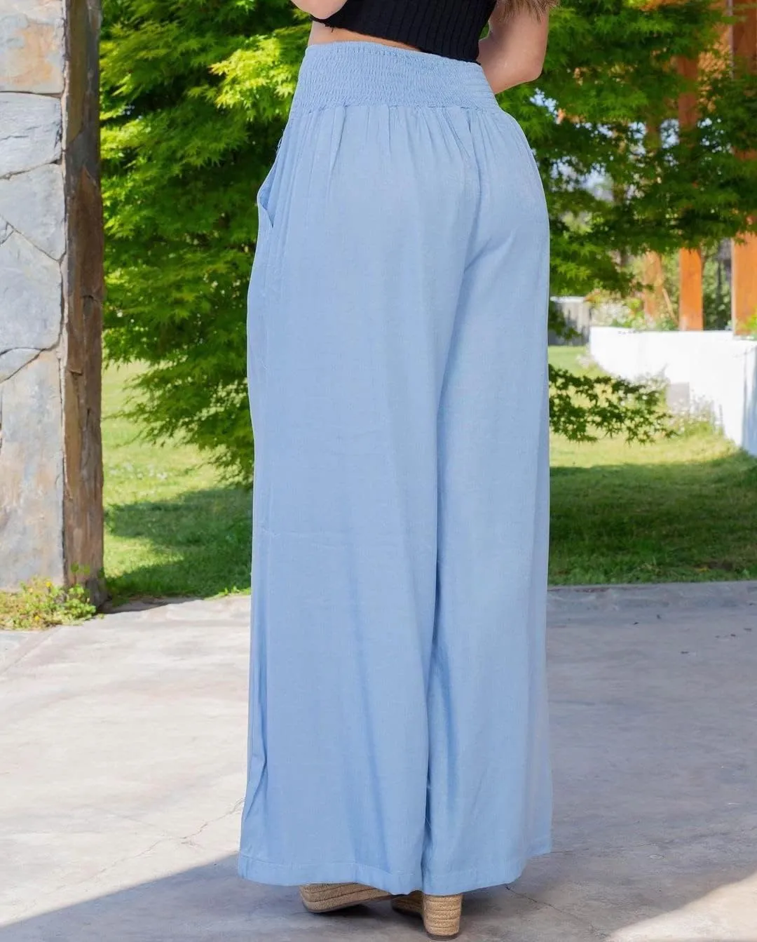 Wide Leg Denim Palazzo Pants for Women Smocked High Waisted Loose Fit Flowy Pants Casual Summer Lounge Trousers with Pockets