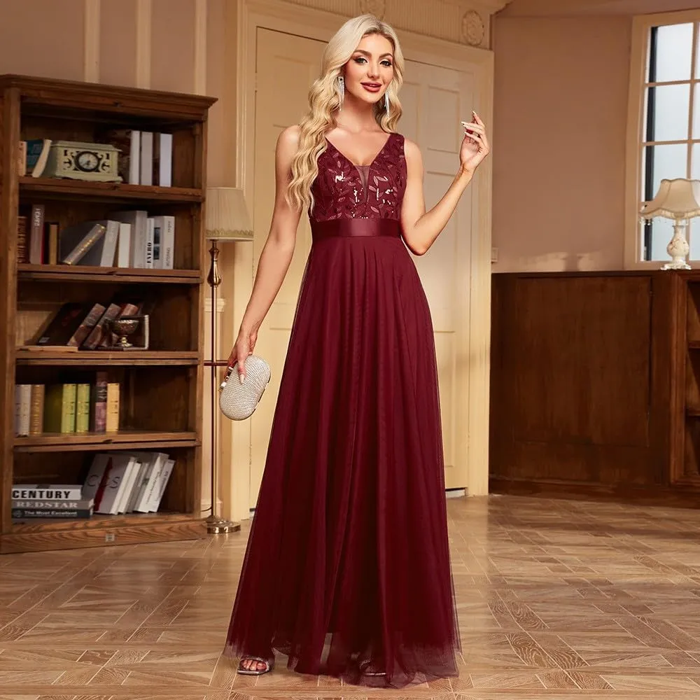 Women V Neck Tulle Bridesmaid Dress Sleeveless Embroidered A Line Long Formal Dresses Maxi Cocktail Evening Party Gowns