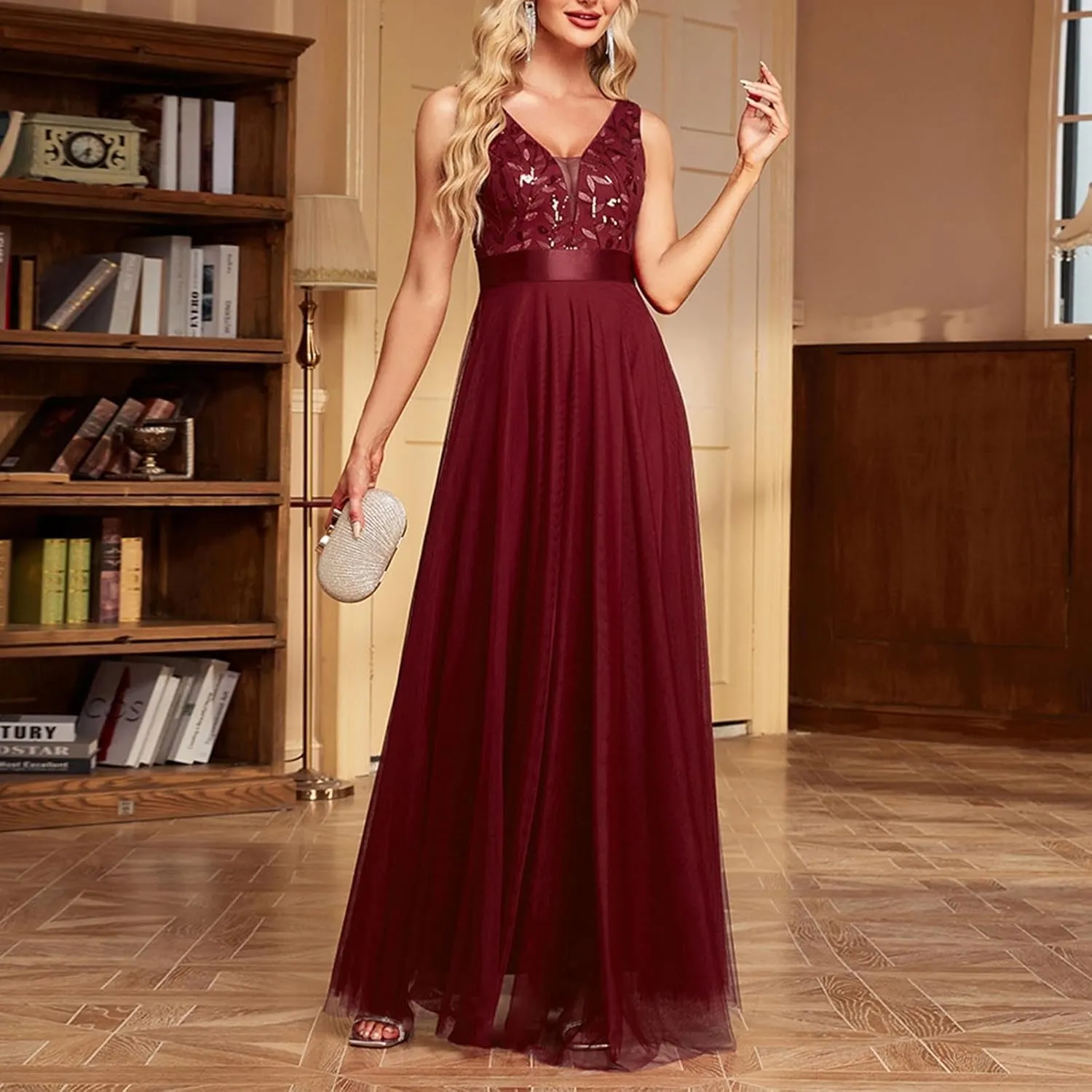 Women V Neck Tulle Bridesmaid Dress Sleeveless Embroidered A Line Long Formal Dresses Maxi Cocktail Evening Party Gowns