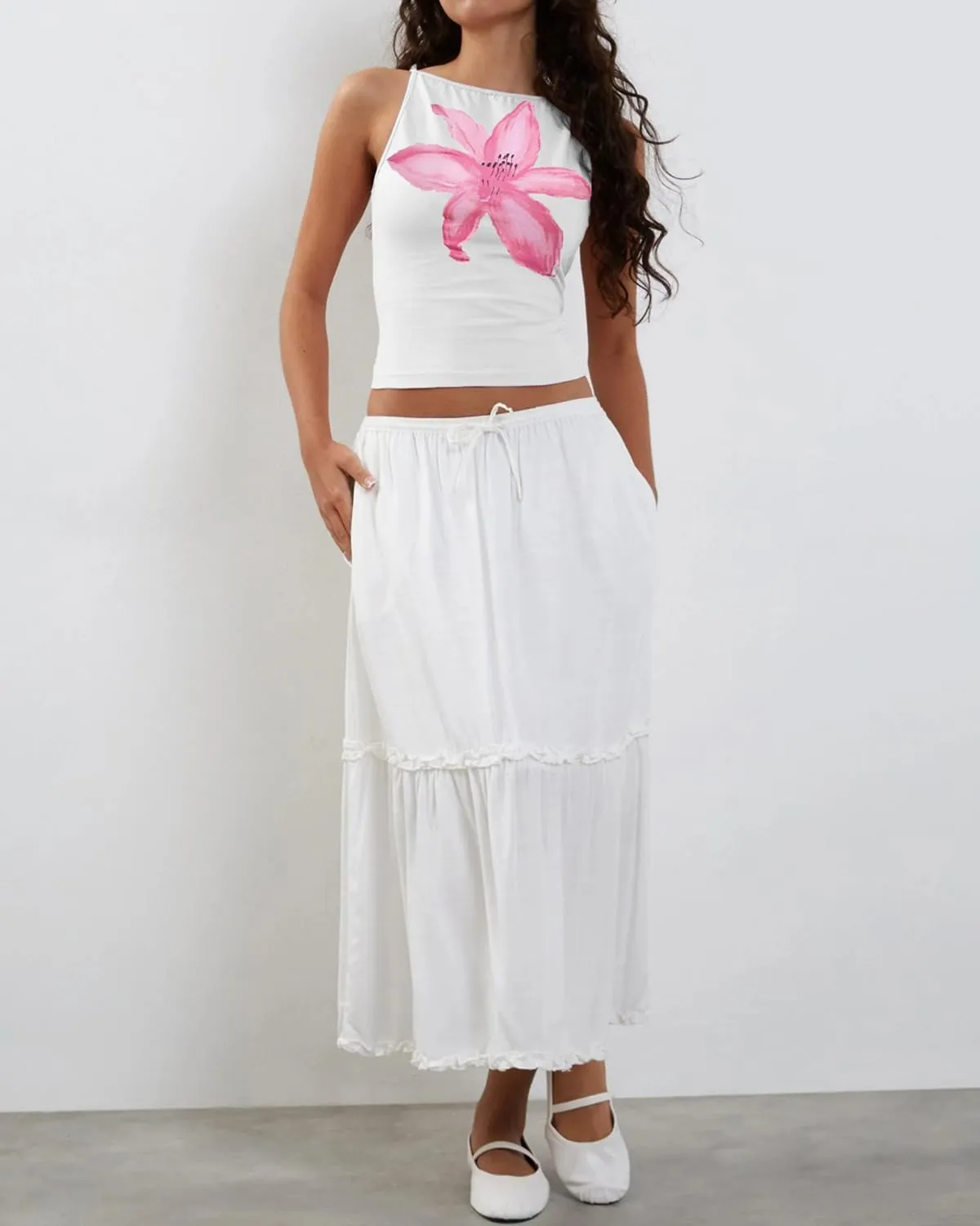 Women Y2k Floral Print Spaghetti Strap Crop Tank Tops Cute Boat Neck Tight Fitted Sleeveless Camisole Going Out