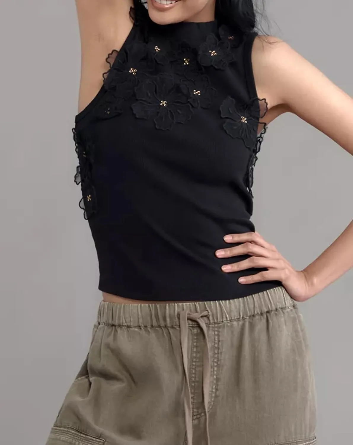 Womens 3D Flower Applique Tank Top 2025 Cute Floral Mock Neck Sleeveless Tops Summer Slim Fit Ribbed Knit Shirts