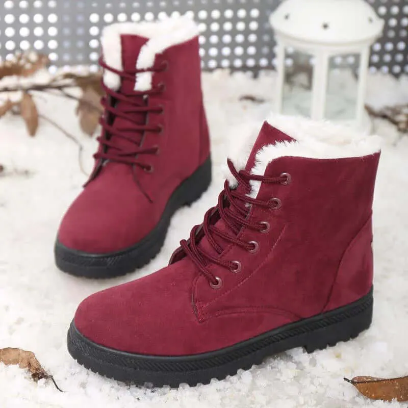 Women's Lace-Up Chunky Sole Boots