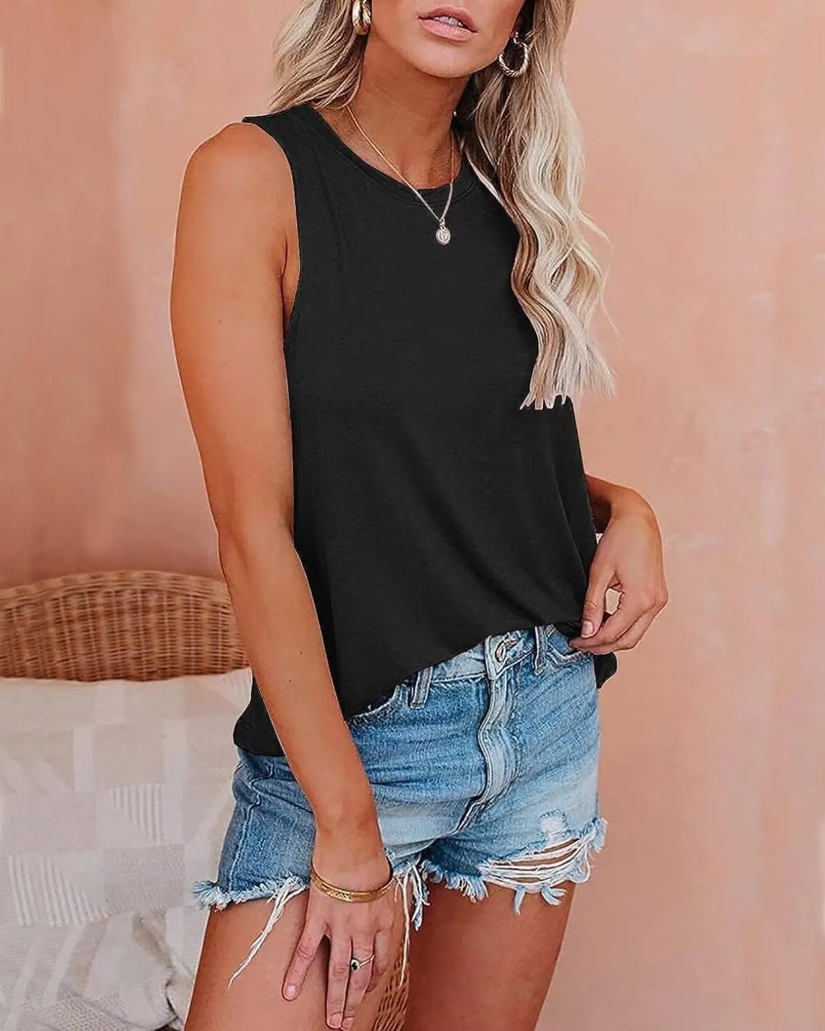 Womens Summer Tank Tops Beach Vacation Fashion Outfits Clothes Loose Fit Casual Crewneck Spring Sleeveless Shirts